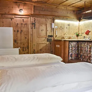Cardinello Hotel Isola (Lombardy)